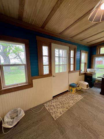 Builiding view seventeen for 1033 Washington, Lake Odessa, MI. 48849