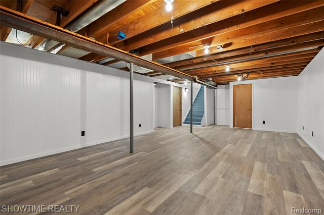 Builiding view fourteen for 1514 26Th, Kalamazoo, MI. 49048