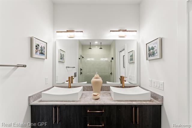 Builiding view thirteen for 228 Edmund, Detroit, MI. 48201