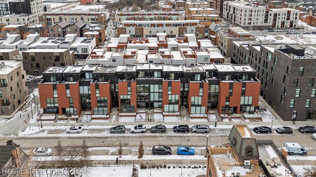 Builiding view twenty nine for 228 Edmund, Detroit, MI. 48201