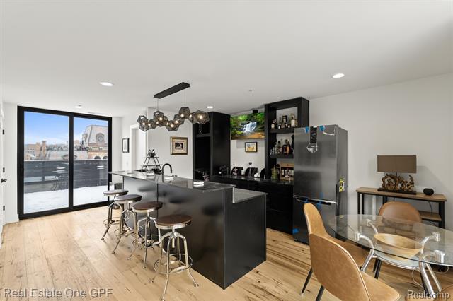 Builiding view twenty one for 228 Edmund, Detroit, MI. 48201