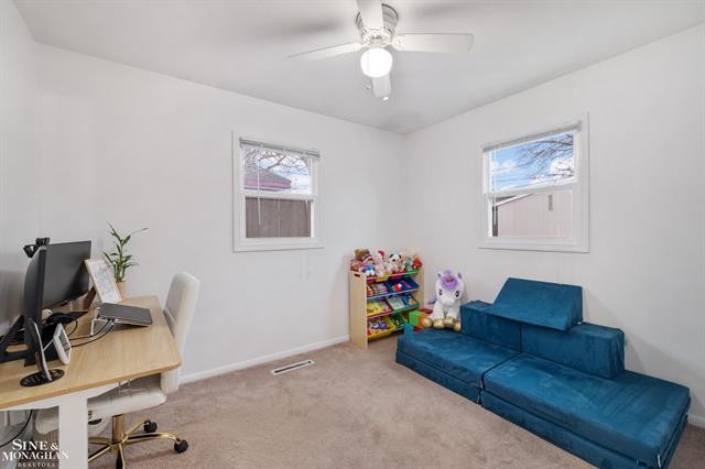 Builiding view fifteen for 26435 Tawas, Madison Heights, MI. 48071