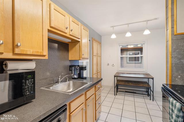 Builiding view seven for 26435 Tawas, Madison Heights, MI. 48071