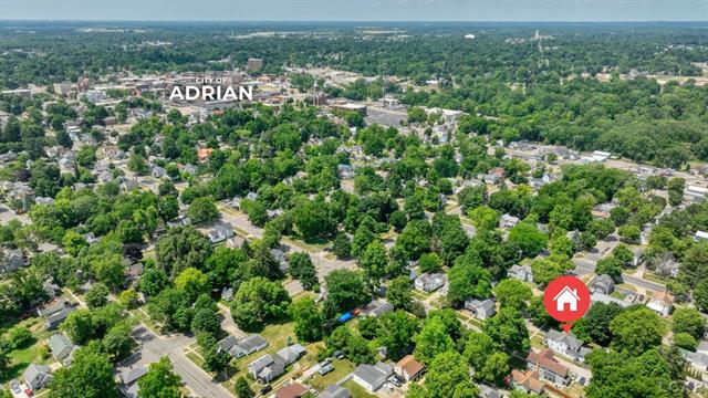 Builiding view forty five for 225 Seeley St, Adrian, MI. 49221