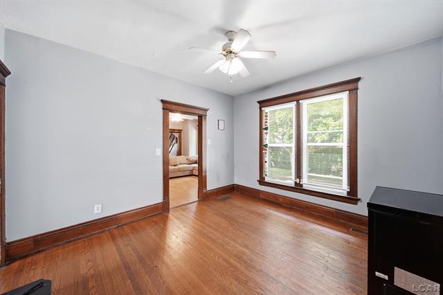 Builiding view sixteen for 225 Seeley St, Adrian, MI. 49221