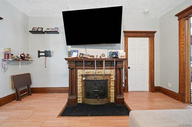 Builiding view twelve for 225 Seeley St, Adrian, MI. 49221