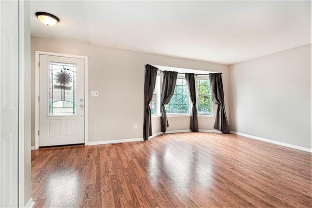 Builiding view five for 172 Garden, Whitmore Lake, MI. 48189