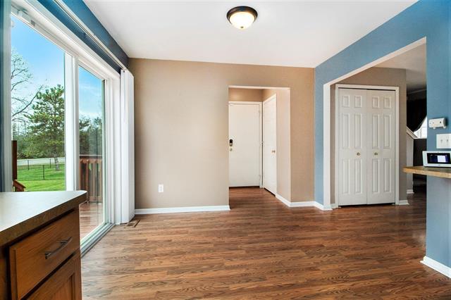 Builiding view nine for 172 Garden, Whitmore Lake, MI. 48189