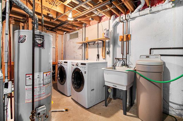 Builiding view twenty for 172 Garden, Whitmore Lake, MI. 48189