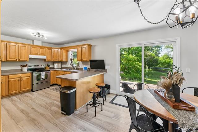 Builiding view five for 1177 Emerald Forest, Davison, MI. 48423