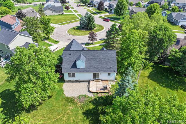 Builiding view thirty two for 1177 Emerald Forest, Davison, MI. 48423