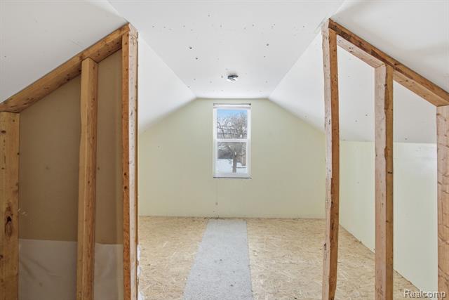 Builiding view twenty one for 2304 2Nd, Westland, MI. 48186