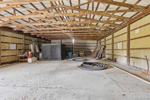 Builiding view thirty eight for 2933 Sanilac, Mayville, MI. 48744