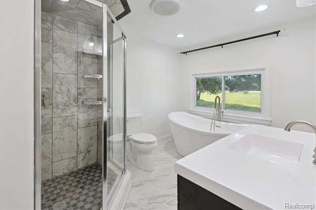 Builiding view twenty nine for 2933 Sanilac, Mayville, MI. 48744