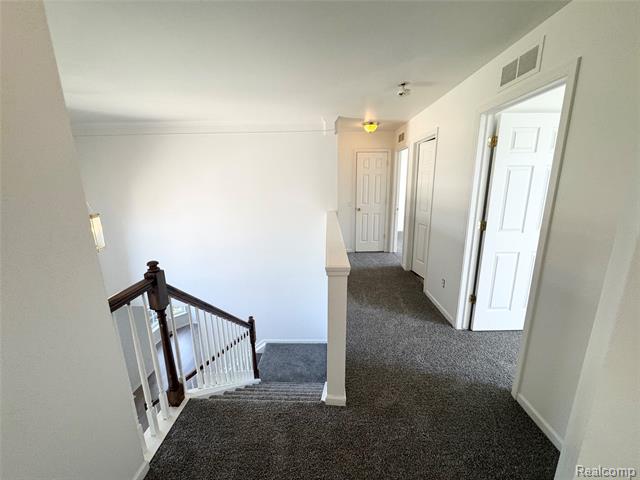 Builiding view sixteen for 7586 Kensington, Ypsilanti, MI. 48197