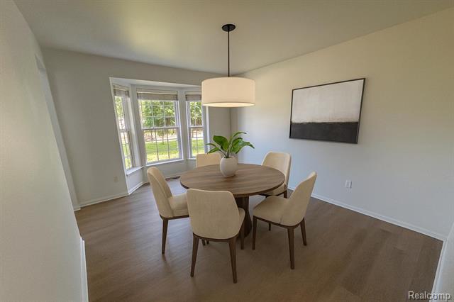 Builiding view thirty four for 7586 Kensington, Ypsilanti, MI. 48197