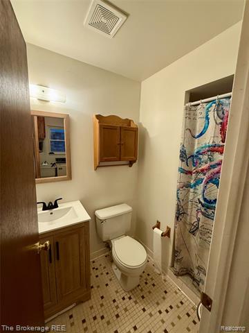 Builiding view eleven for 37830 Erna, Sterling Heights, MI. 48312