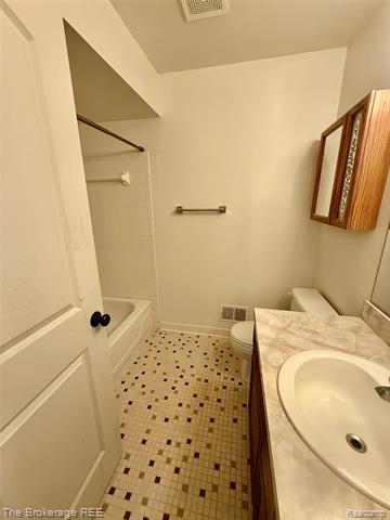 Builiding view six for 37830 Erna, Sterling Heights, MI. 48312