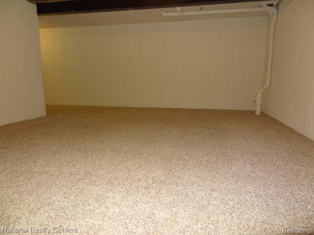 Builiding view nineteen for 45707 Stonewood, Canton, MI. 48187