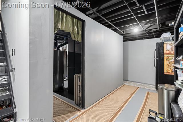 Builiding view eleven for 8948 Shawn, Sterling Heights, MI. 48312
