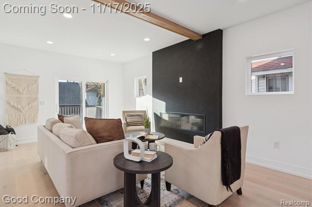 Builiding view eleven for 125 N Washington, Royal Oak, MI. 48067