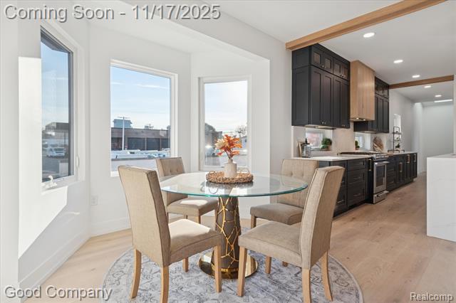 Builiding view four for 125 N Washington, Royal Oak, MI. 48067