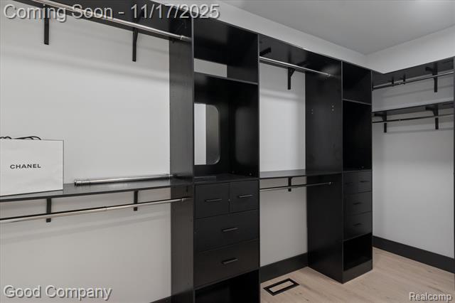 Builiding view nineteen for 125 N Washington, Royal Oak, MI. 48067