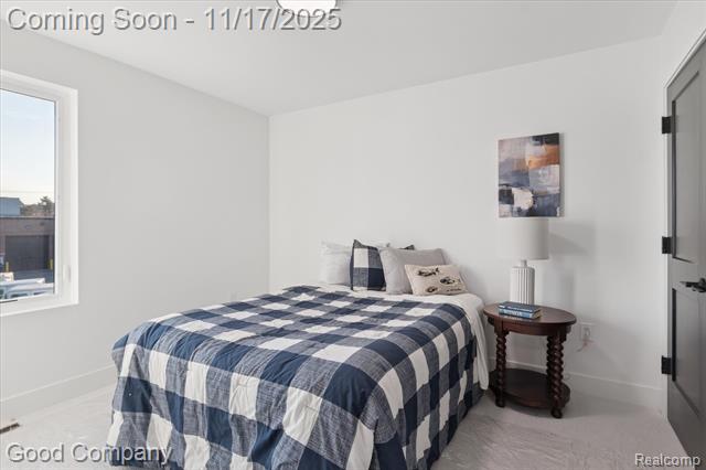 Builiding view twenty for 125 N Washington, Royal Oak, MI. 48067