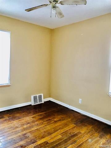 Builiding view six for 20200 Monte Vista, Detroit, MI. 48221