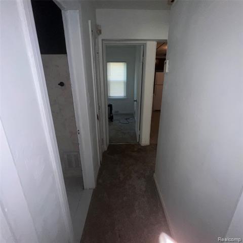 Builiding view three for 19690 Wexford, Detroit, MI. 48234