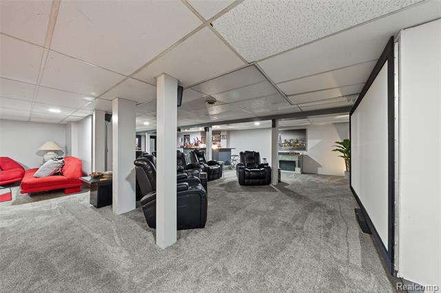 Builiding view forty three for 23223 Bellwood, Southfield, MI. 48034