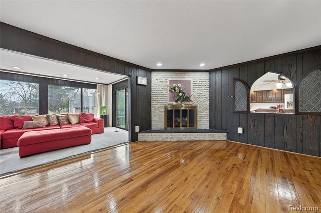 Builiding view twenty two for 23223 Bellwood, Southfield, MI. 48034