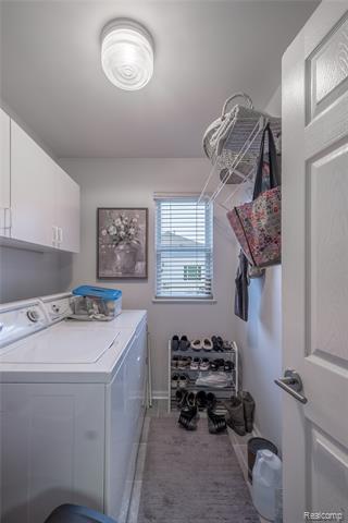 Builiding view eleven for 2420 Torrey Grove, Fenton, MI. 48430