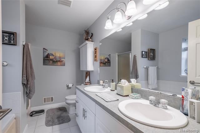 Builiding view fifteen for 2420 Torrey Grove, Fenton, MI. 48430