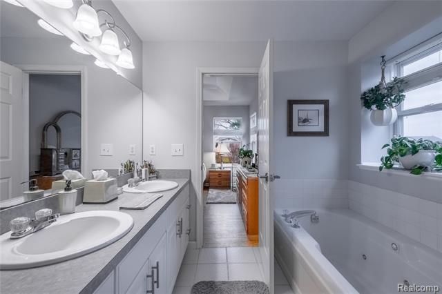 Builiding view fourteen for 2420 Torrey Grove, Fenton, MI. 48430