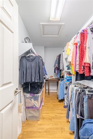 Builiding view thirteen for 2420 Torrey Grove, Fenton, MI. 48430