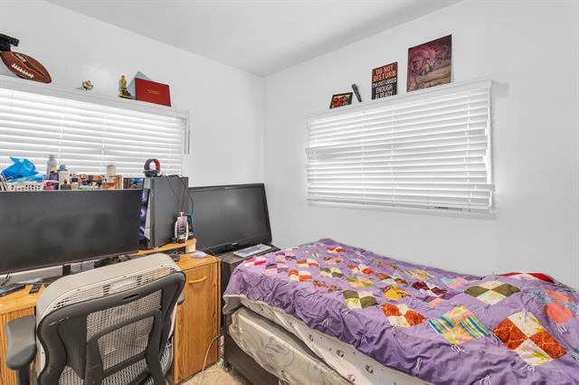 Builiding view eleven for 4620 Christiansen, Lansing, MI. 48910