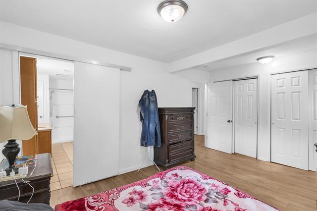 Builiding view seven for 4620 Christiansen, Lansing, MI. 48910