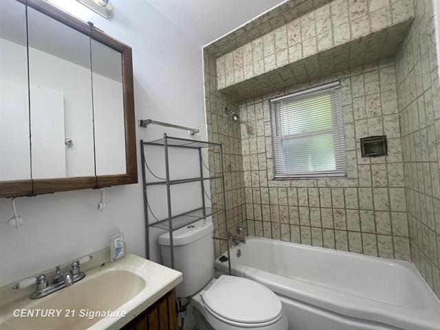 Builiding view five for 1418 Blueberry, Flint, MI. 48507