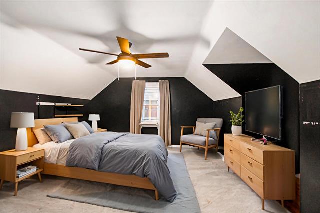 Builiding view eighteen for 2409 Victor, Lansing, MI. 48911