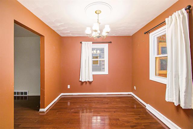 Builiding view seven for 2409 Victor, Lansing, MI. 48911