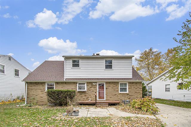 Builiding view thirty two for 2409 Victor, Lansing, MI. 48911