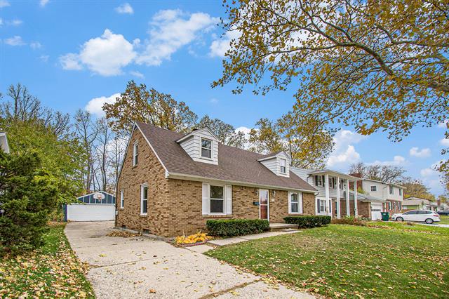 Builiding view twenty nine for 2409 Victor, Lansing, MI. 48911