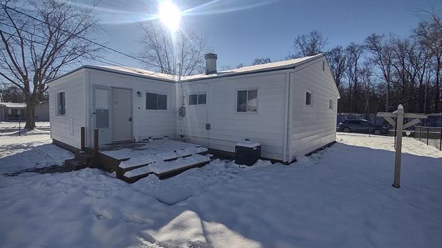 Builiding view fifteen for 1576 Wiard, Ypsilanti, MI. 48198