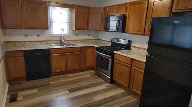 Builiding view three for 1576 Wiard, Ypsilanti, MI. 48198