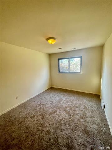 Builiding view eight for 10228 Nancys, Grosse Ile, MI. 48138