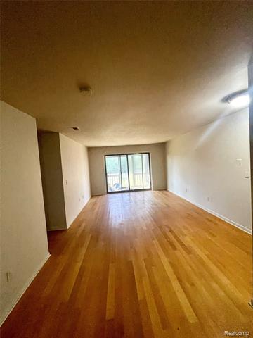 Builiding view five for 10228 Nancys, Grosse Ile, MI. 48138