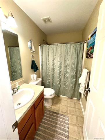 Builiding view thirteen for 3128 Amsterdam, Clio, MI. 48420