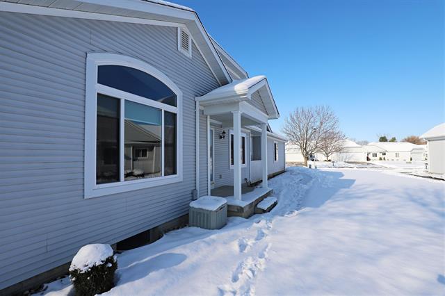 Builiding view one for 253 Aberdeen Court, Flushing, MI. 48433