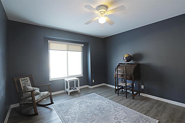 Builiding view seventeen for 253 Aberdeen Court, Flushing, MI. 48433